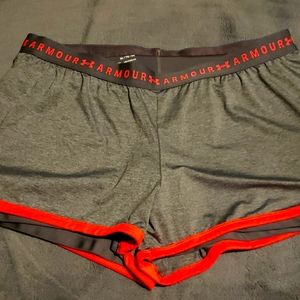 Under armour heat gear running shorts